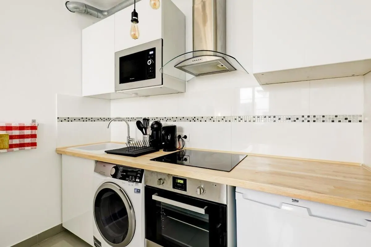 Arc De Triomphe - Cityapartmentstay Apartment Paris